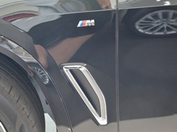 寶馬X5細(xì)節(jié)圖片