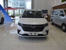 五菱佳辰外觀圖片