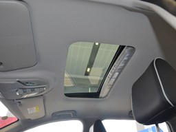 五菱佳辰內(nèi)飾圖片