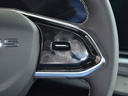 上汽MAXUS G90中控圖片