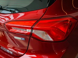 福特福克斯細(xì)節(jié)圖片