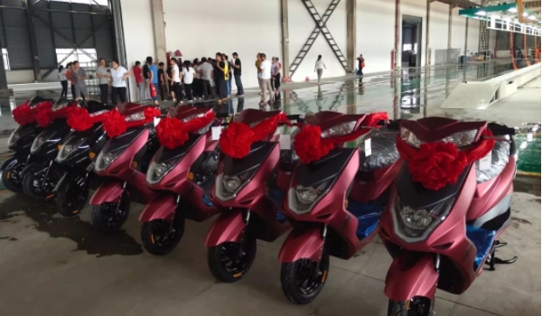 立馬電動車怎么樣 質量好、超強核磁動力機、獨創(chuàng)防盜鎖