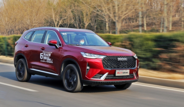 哈佛h6怎么樣 車身外觀霸氣、內(nèi)飾材質(zhì)好、舒適度較高