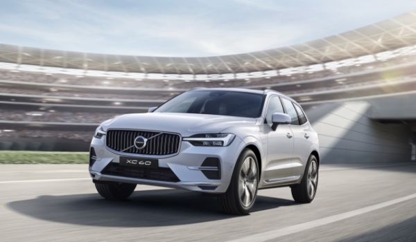 沃爾沃xc60怎么樣 加速動力強(qiáng)、車身油耗低、車內(nèi)空間效果好