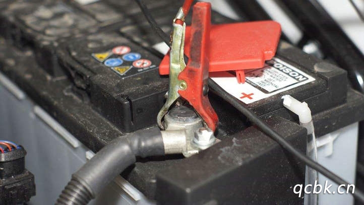 怠速給電瓶充電要多久