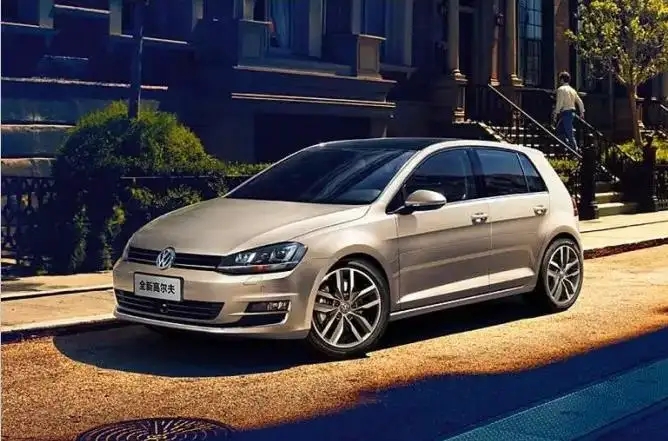 高爾夫7代半是哪一年的