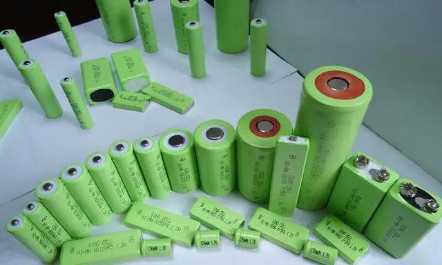 磷酸鐵鋰電池和三元鋰電池哪個好