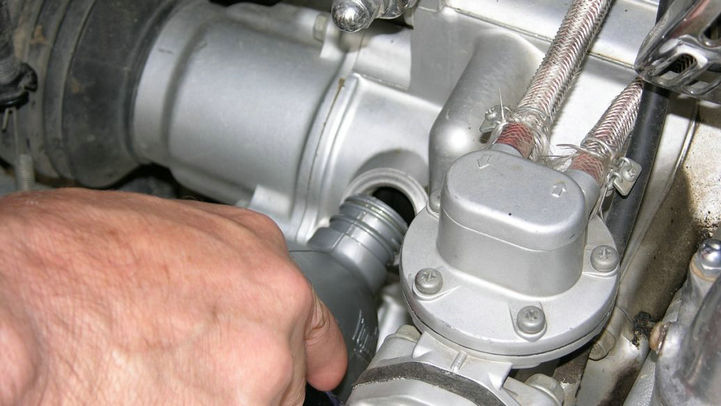 節(jié)溫器壞了什么癥狀