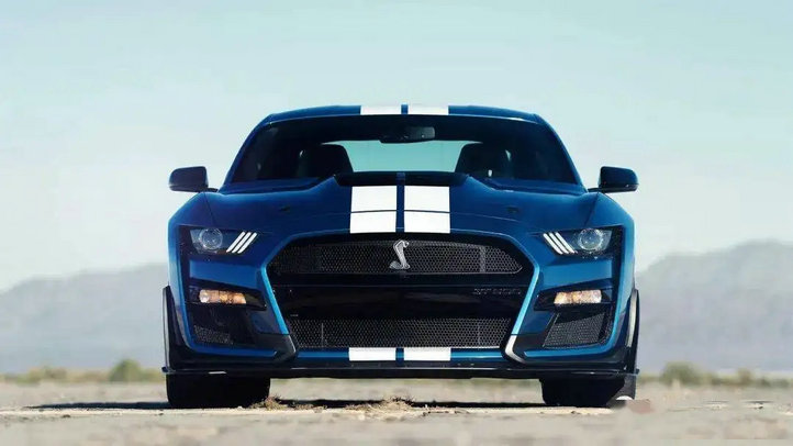 福特野馬眼鏡蛇多少錢