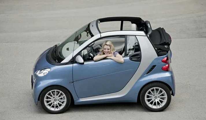 奔馳迷你smart價格多少錢