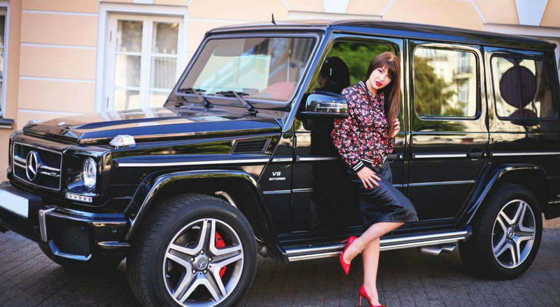 奔馳大G加一箱油要多少錢