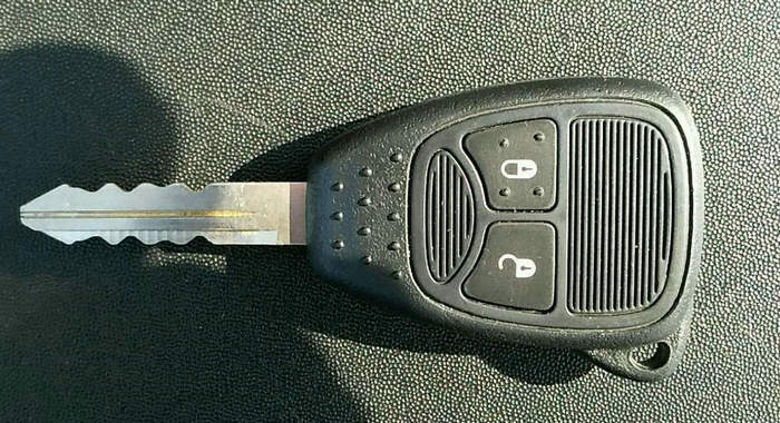 怎么判斷是不是車(chē)鑰匙沒(méi)電了