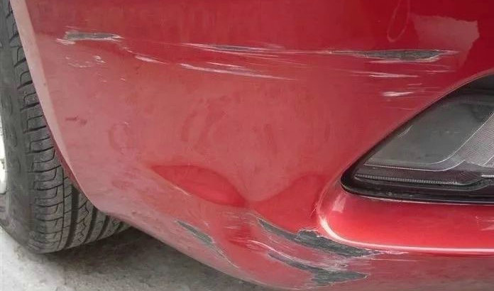 車(chē)子傷到底漆一定要補(bǔ)嗎