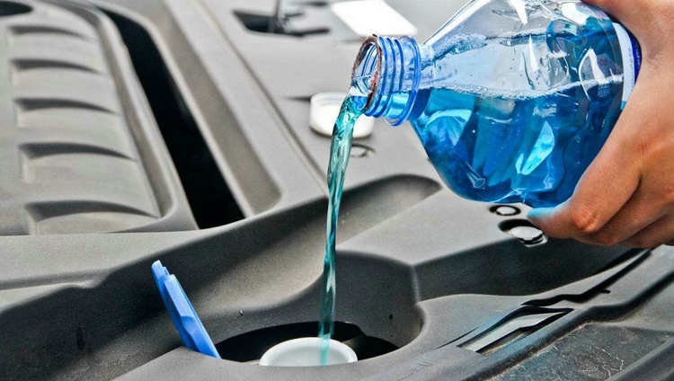 汽車(chē)玻璃水冬天會(huì)凍嗎