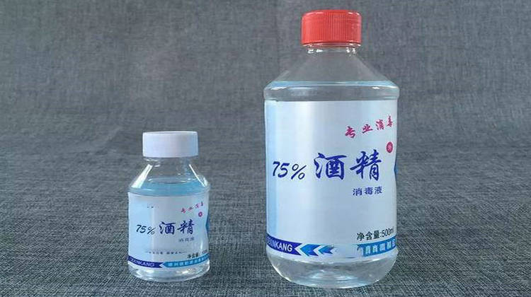 冬天玻璃水可以加酒精嗎