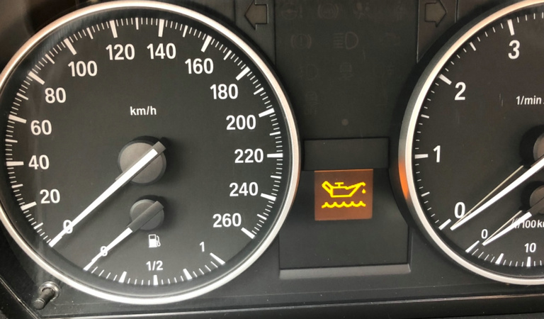 發(fā)動機(jī)機(jī)油少了會出什么問題