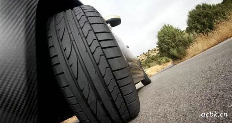 汽車輪胎里外裝反了要換回來嗎