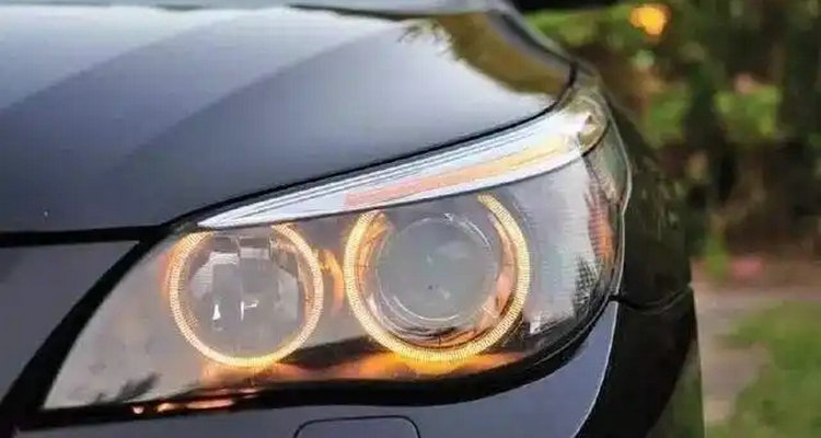 大燈開著多久車子會(huì)沒電