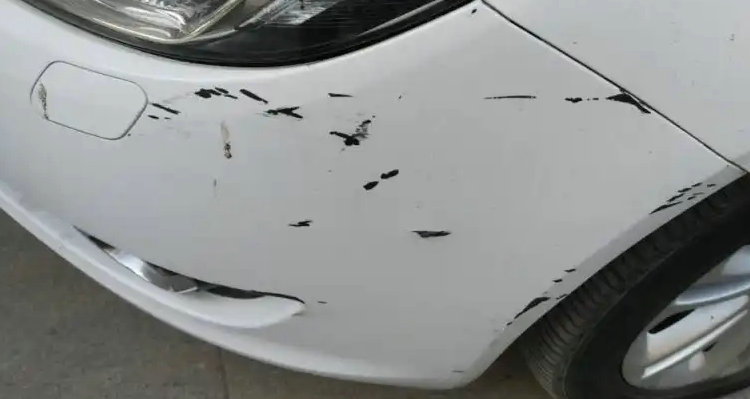 車上有油漆怎么去除