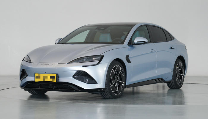 為什么不建議買四驅(qū)電動(dòng)車呢