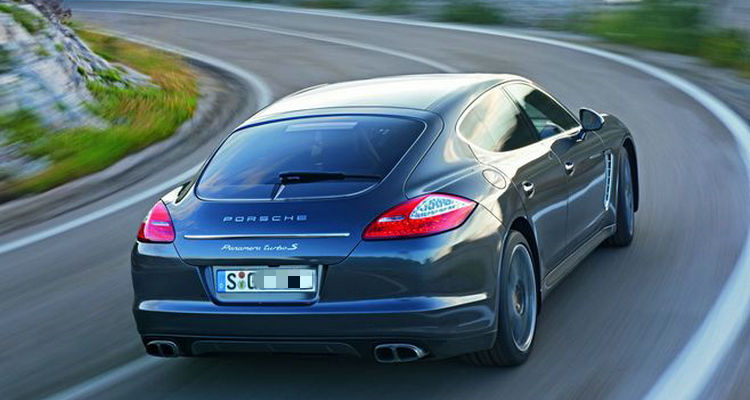 起步加油有頓挫感是什么原因