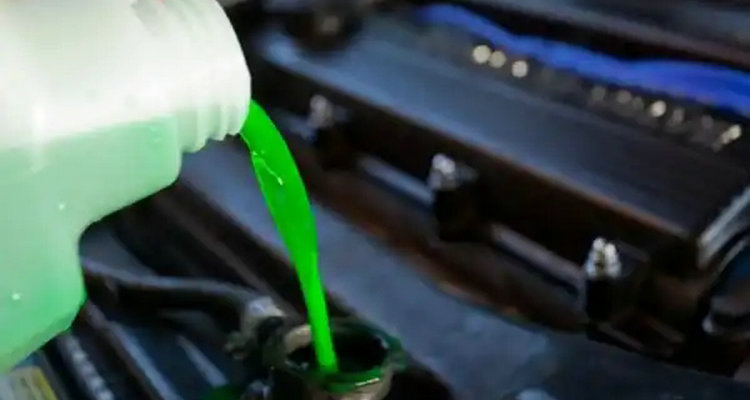 紅色和綠色防凍液可以混加嗎