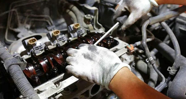 汽車發(fā)動機(jī)壞了修一下多少錢