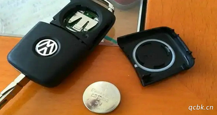 電子車鑰匙怎么換電池