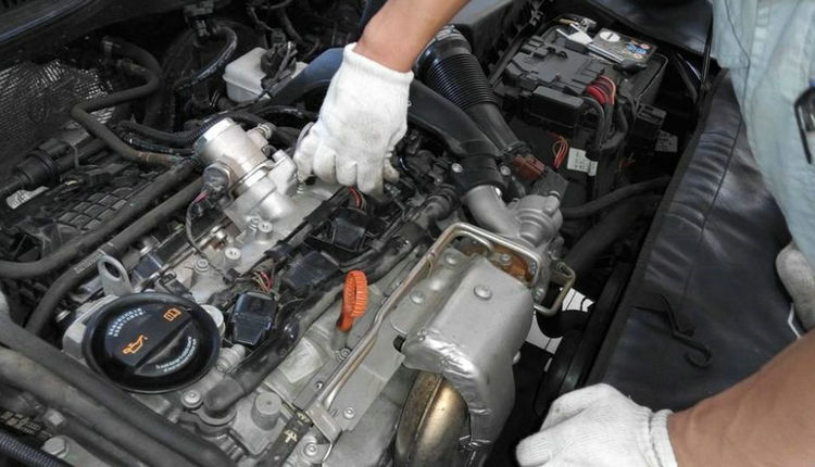 火花塞多久需要更換