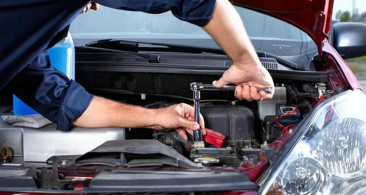 汽車剛啟動發(fā)動機抖動是什么原因