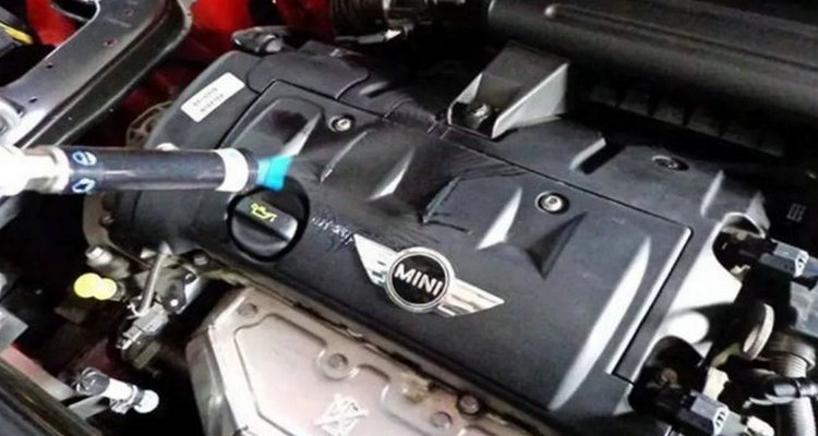 汽車提速時(shí)噪音大是怎么了