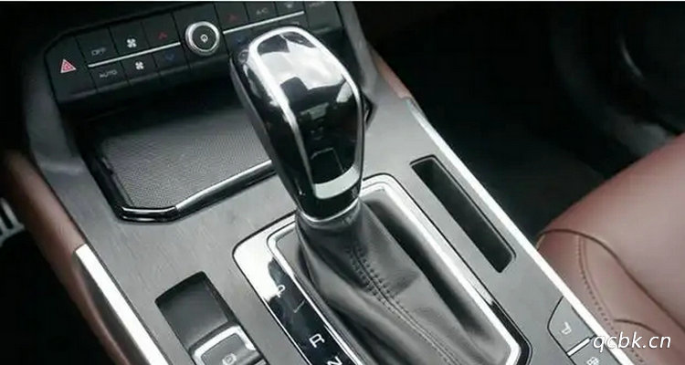 變速箱雙離合是什么意思