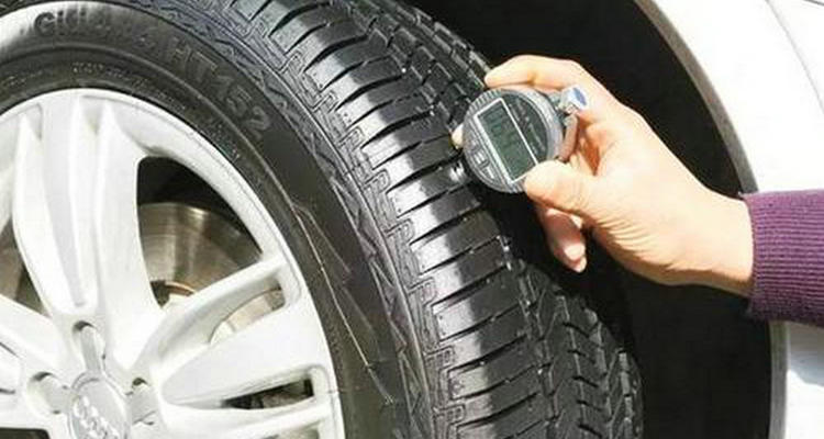 私家車年檢對(duì)輪胎有要求嗎