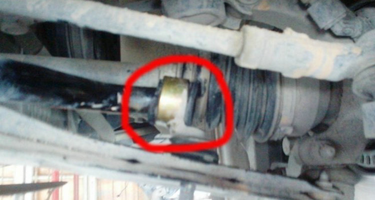 汽車平衡桿膠套壞了有什么癥狀