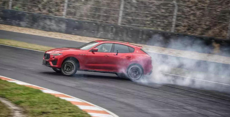 無證駕駛汽車抓到怎么處罰