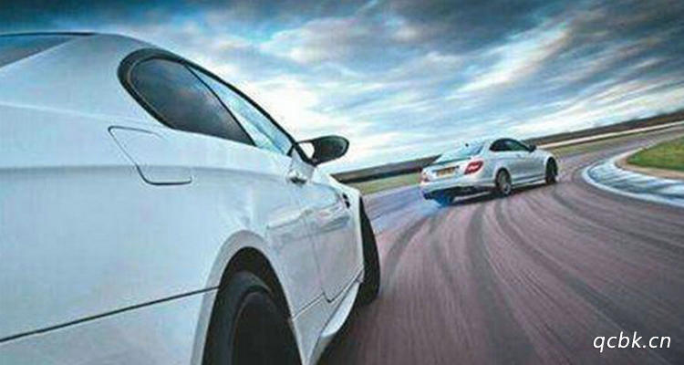 汽車起步時有頓挫感是怎么回事