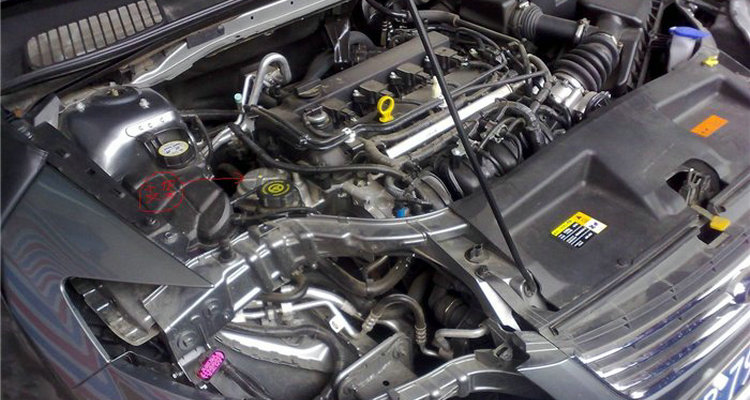 小車加油門抖動是什么原因