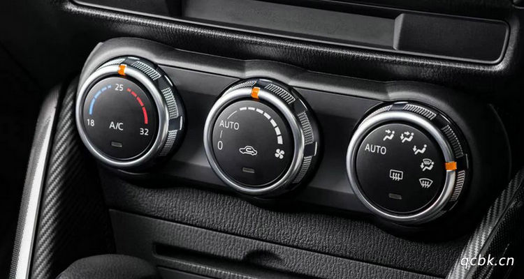 汽車空調(diào)只吹熱風(fēng)不制冷怎么回事