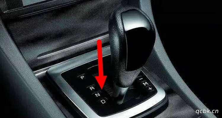 自動擋停車掛P還是N