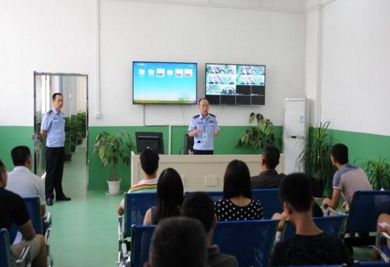 學(xué)駕照理論考試題科目一，手機(jī)就能直接操作