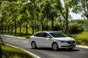 別克英朗報(bào)價(jià)及圖片，市場(chǎng)在售2021款報(bào)價(jià)11萬(wàn)