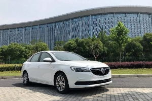 別克英朗油耗怎么樣，實測百公里油耗6L（搭載1.5L和1.3T兩款發(fā)動機）