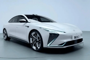 智己l7大概多少錢，市場最新款報價36萬起（全款落地最低38萬）