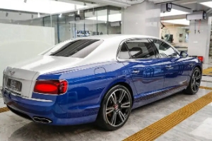 汽車改色貼膜大概多少錢，價格在3000-6000元左右