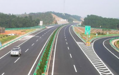 高速開(kāi)會(huì)有哪些注意事項(xiàng)（匯總）