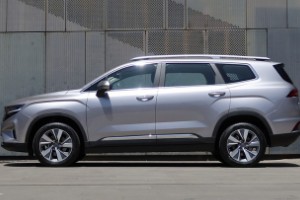 吉利豪越l是沃爾沃發(fā)動機嗎 是沃爾沃發(fā)動機(馬力可達218匹)