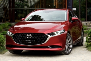 馬自達(dá)3昂克賽拉怎么樣 加速快、空間合理、價(jià)格適中