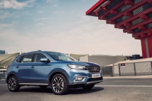 榮威rx5怎么樣 油耗低、空間大、性能好（百公里6.9L）