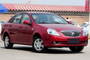 別克凱越怎么樣 油耗低、舒適度高、車身動力充足（百公里5L）