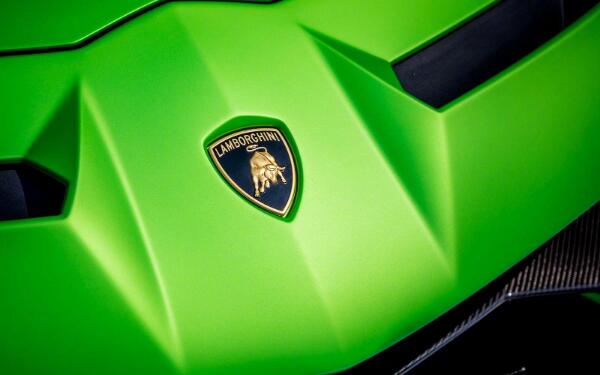 蘭博基尼的車標歷史 世人認可的豪車
